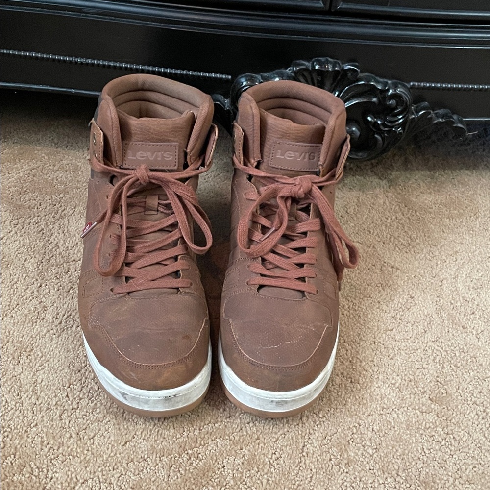 Brown Men's Levi Boots